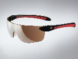 1. Sonnenbrille: Im Sommer und Winter unverzichtbar, damit du das Ziel nicht aus den Augen verliers...